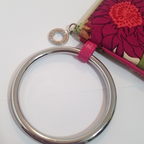 Vera Bradley Zippered Wristlet with Handle NWOT - Picture 3 of 6